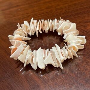 Shell Bracelet Jewelry Pink Peach Puka Shell Chip Elastic Stretch Vintage Retro